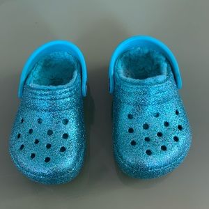 Glitter lined crocs size 6